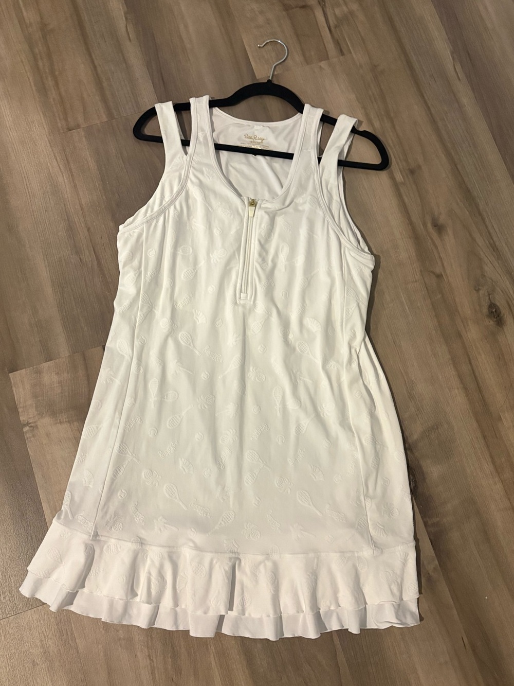 Lilly Pulitzer Luxletic Delphina tennis dress in white textured pattern size XL
